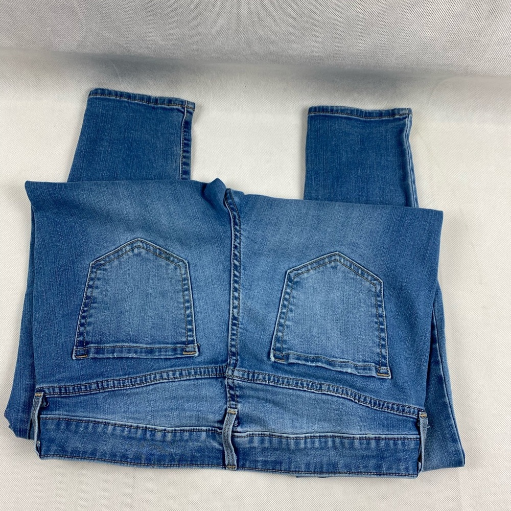 π Old Navy Rockstar Jeans Sz.10 π - Picture 9 of 13